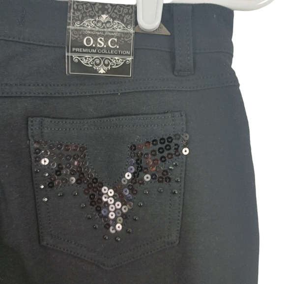 New Woman's OCS Premium Capri Shorts Size 7 never worn - Picture 5 of 7